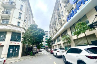 Cao ốc Nacimex – tòa nhà văn phòng hiện đại tại Hà Nội, vị trí thuận tiện và khai thác ổn định